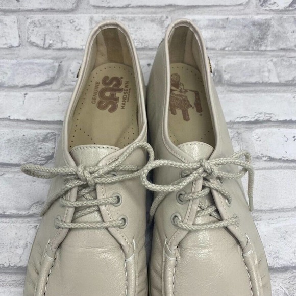 SAS Women's Oxford Walking Shoe (Bone) - Picture 3 of 10